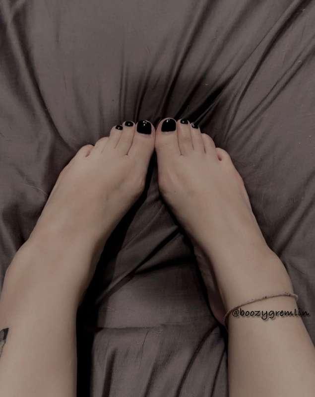 boozygremlinx image #1