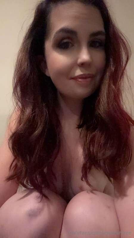 Get a personal voice note if you tip $3.75 💋💋💋💋