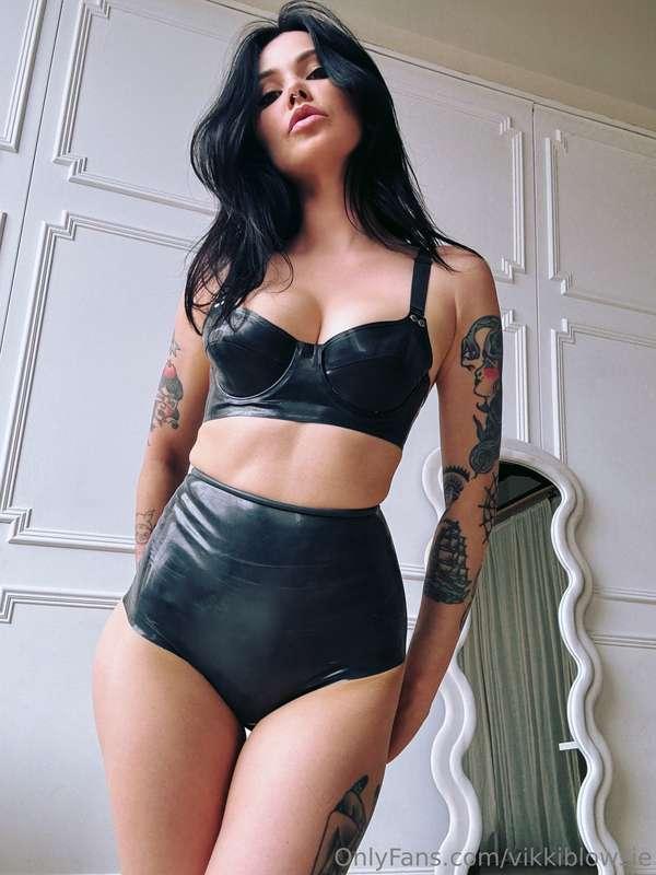 Do you like your latex shiny or not?