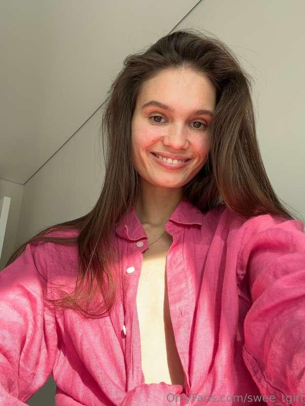 Hug me till I smell like you, please? 🙈💖

FREE sexy video wh..