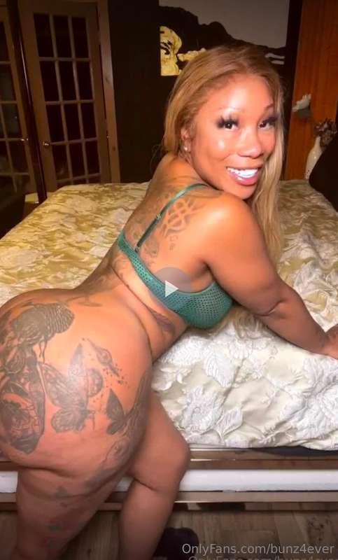 Good morning loves I’m going live this week get ready for a ..
