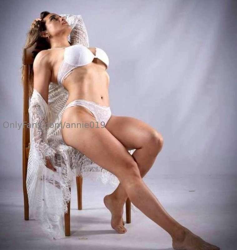 @melodyflorez@melodyflorezOnly on OnlyFans you can find my m..