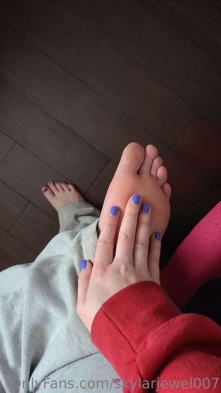 Long live the walls we crashed through
I had the time of my ..