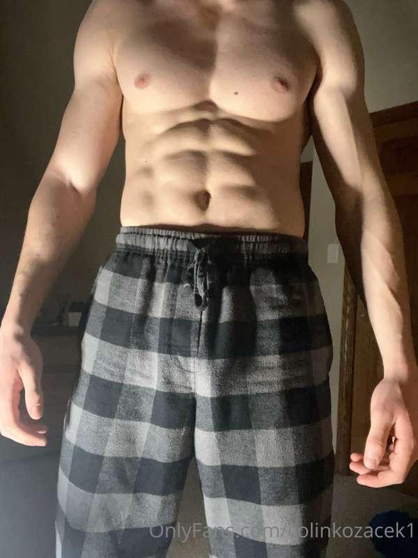 I wanna get to know u more come talk at https://onlyfans.com..