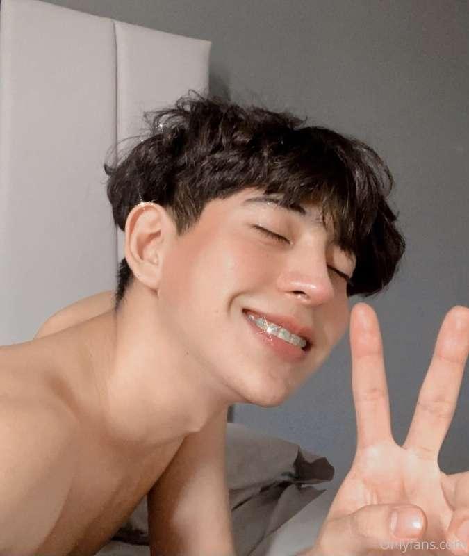 Les gustaría que subirá un video más explícito?🍑