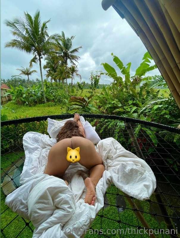 Waking up naked on the hammock enjoying the view in Bali 🥰 c..