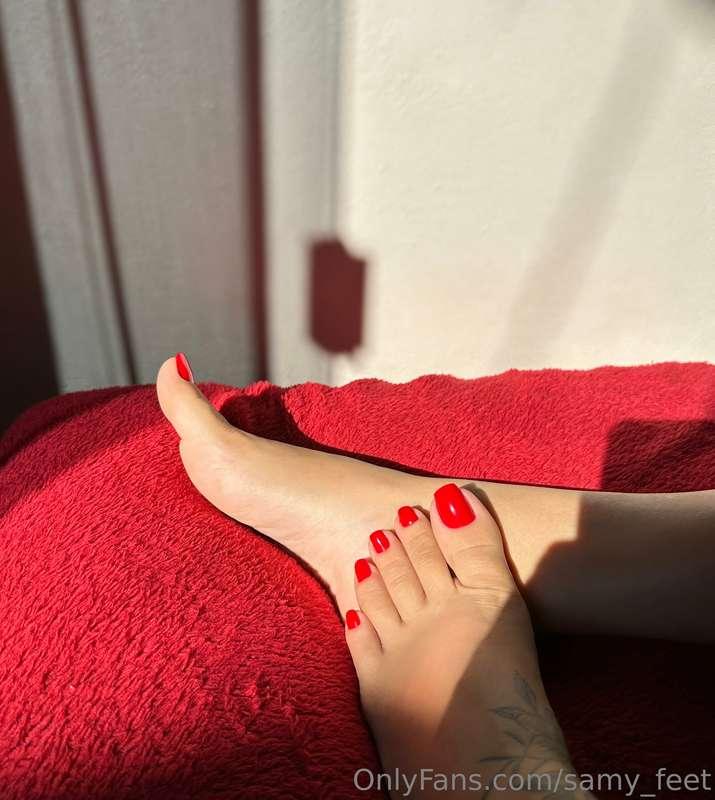 "Red is the color of temptation, and my toenails are the inv..