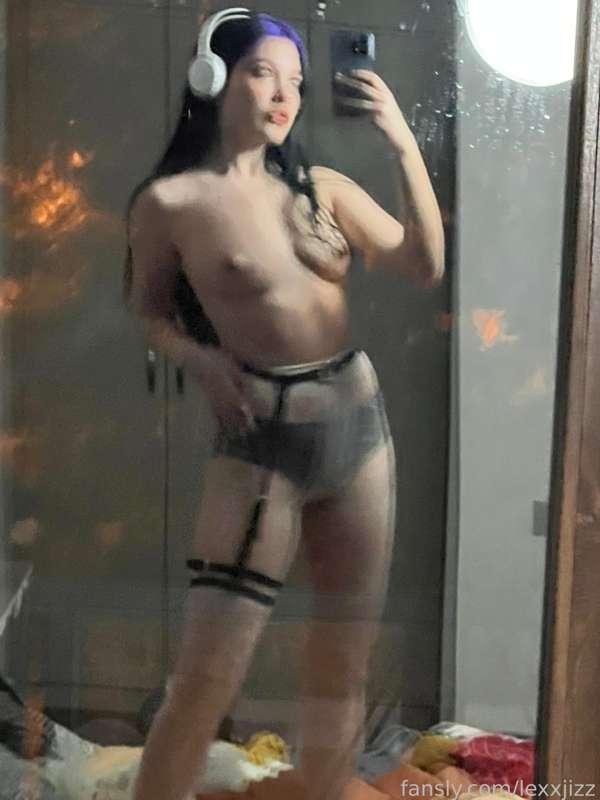 lexxjizz image #1
