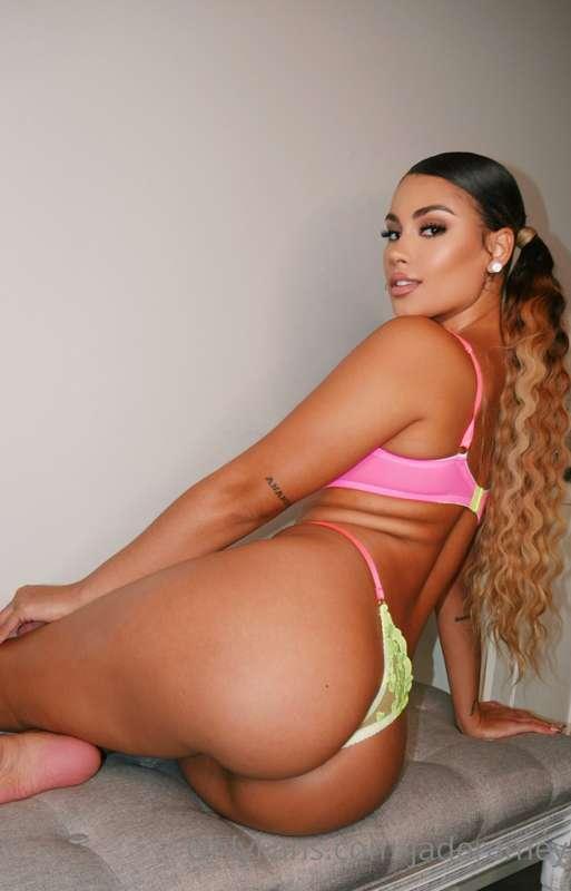 😳🍑