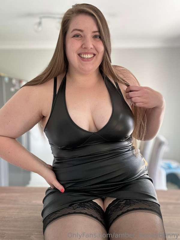 Does this outfit get a yay or nay from you? 🖤