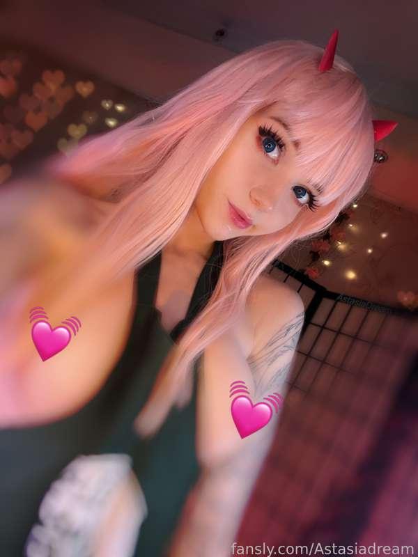 Mommy’s milk?  💓
Booba selfie set here 


#cosplay #love #fyp #cute #sexy #foot #fetish #legs  #booty #ass #egirl #zerotwo #booba #bunny #bunnygirl #barista