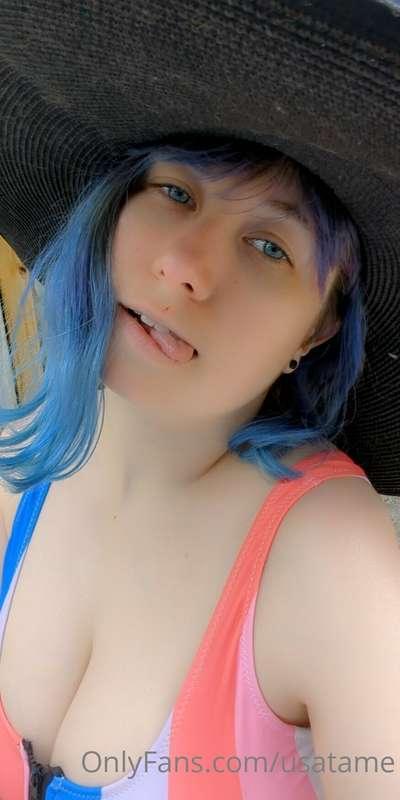 I'm thinking really naughty things rn (❤ω❤)