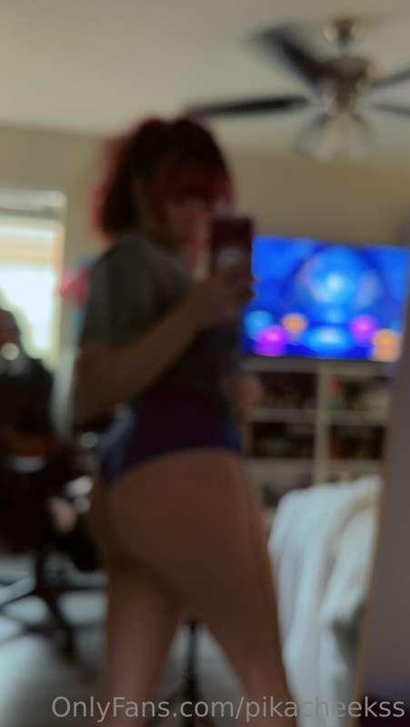 💋