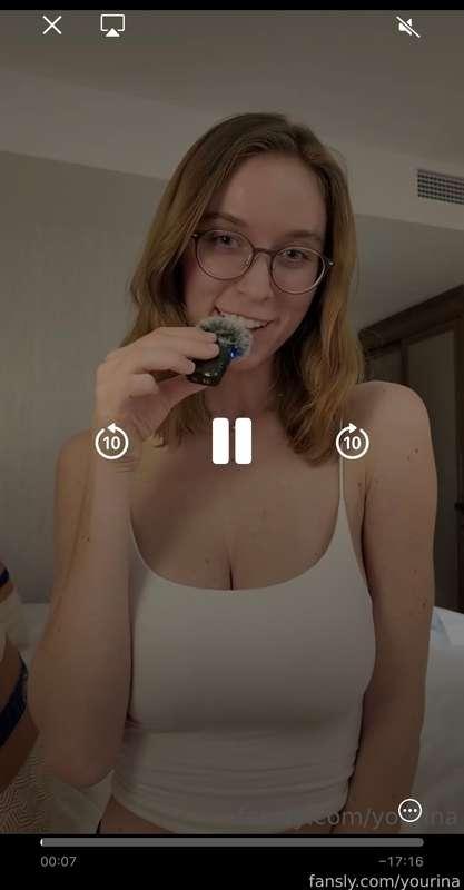 yourina image #0