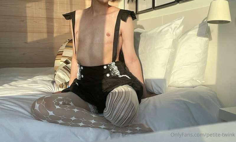 petite-twink image #0