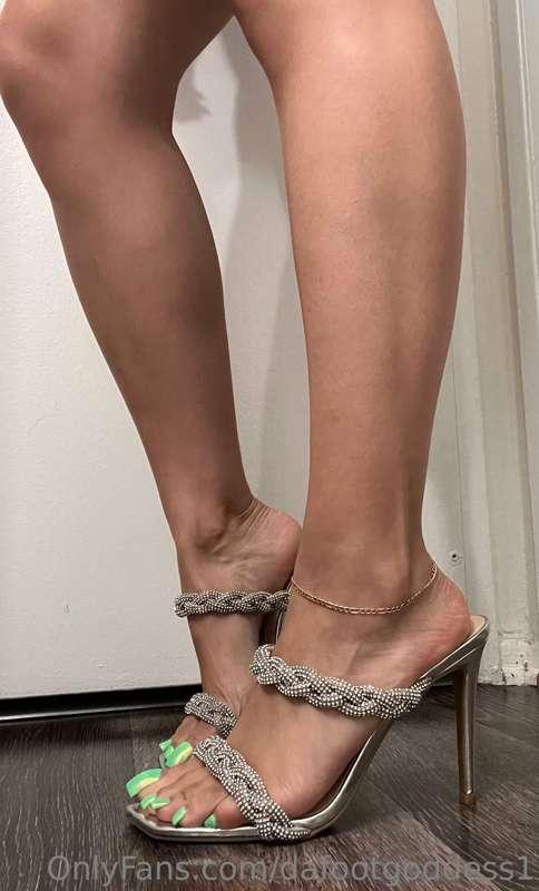 dafootgoddess1 main image