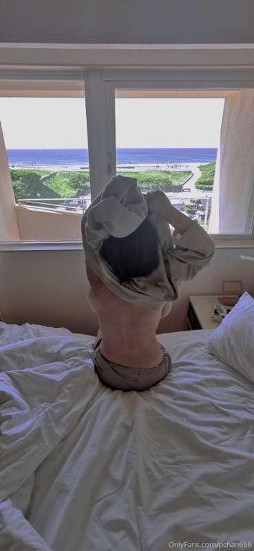 Good morning!
I can't speak English, so DM's reply will be l..