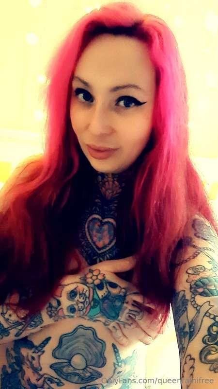 Do you like girls with tattoos?