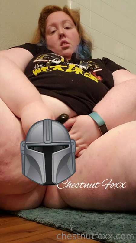 Let's watch Star Wars and chill.