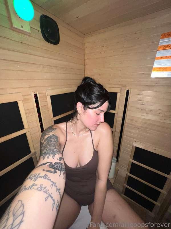 i dont know what it is.. but after hitting sauna i kinda fee..