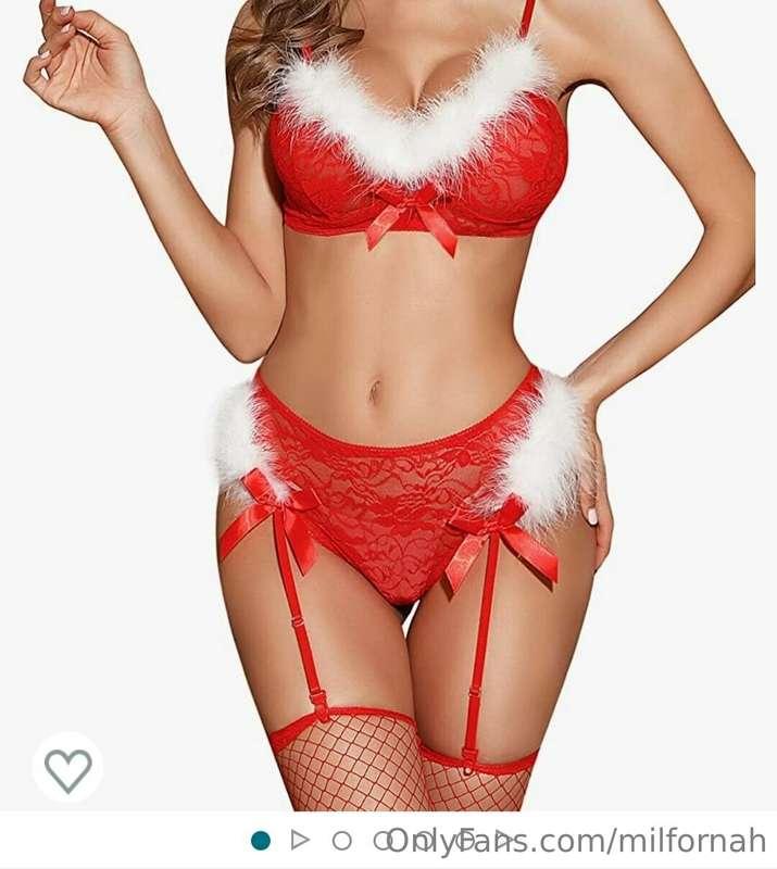 Yall like this for Christmas pics?