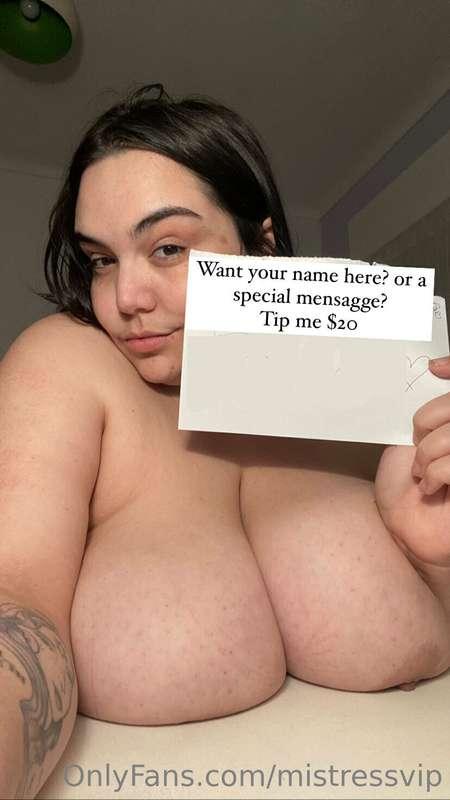 Tip me for a fansing 🫶🏻

$20 half naked 
$40 full body naked