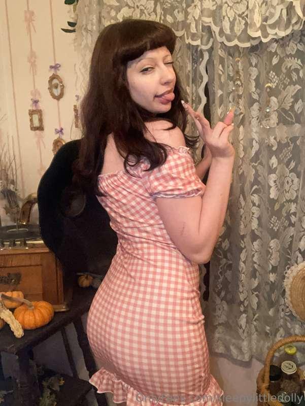 sleepylittledolly image #1