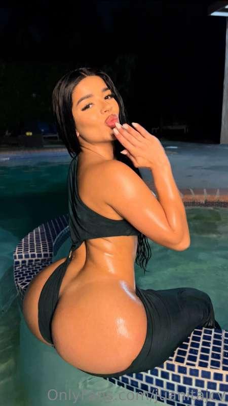 Gimmie a kiss 😘😘