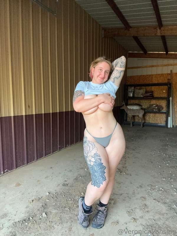 Farm girls are always the freakiest😈