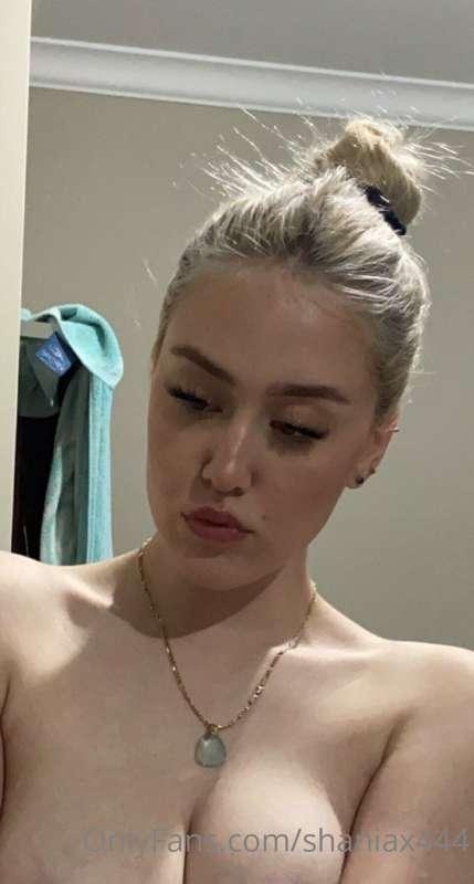 Who wants the full pic ?