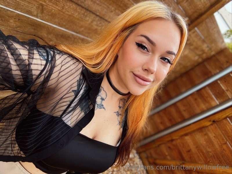 I’m thinking I do more of a peach hair color next.. what do ..