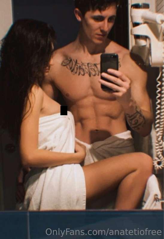 Sex->Shower->Sex->Shower and then repeat 🔄
The best daily ro..