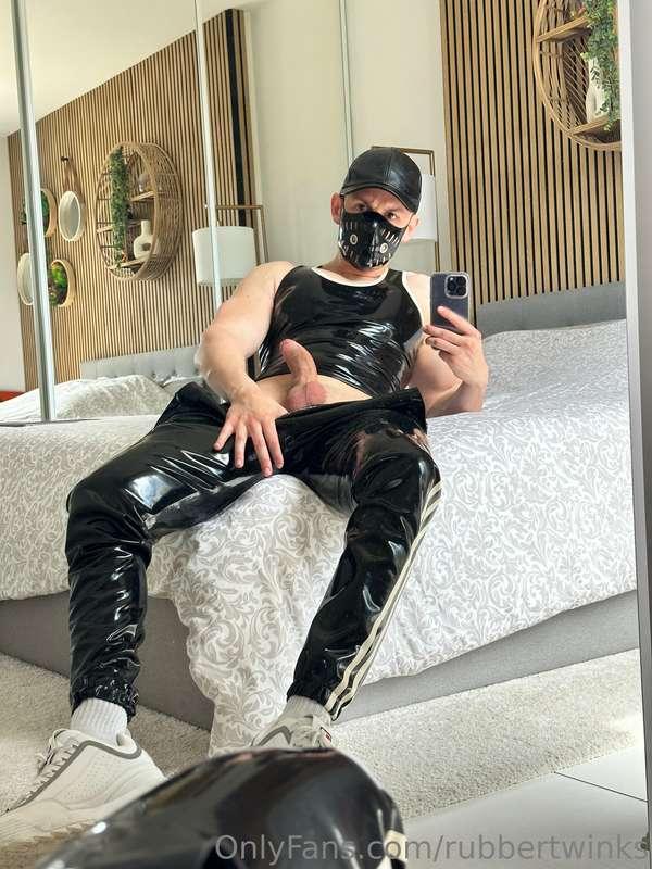 rubbertwinks image #0