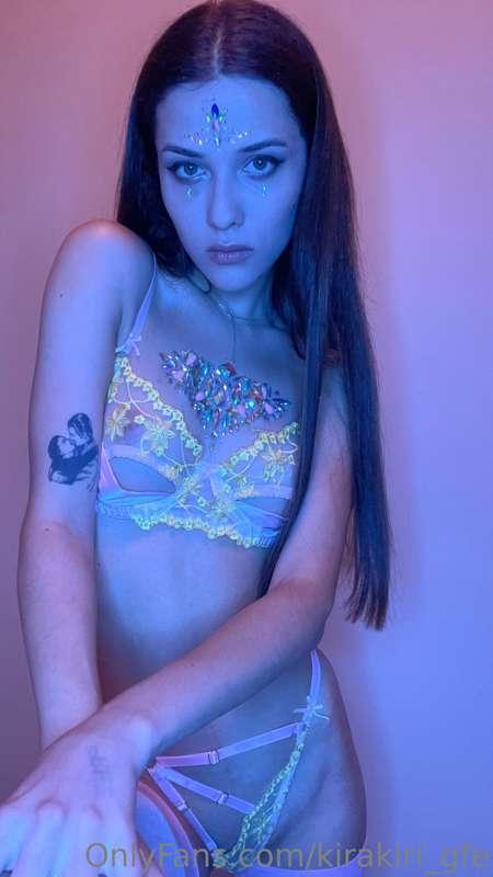 I don’t want you to make love to me, i want you to fuck me h..
