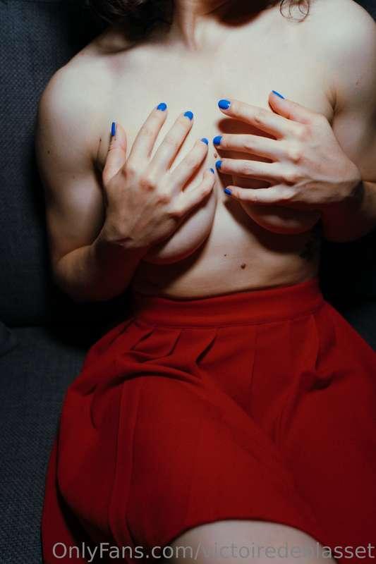 By le White Fox
