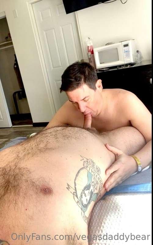 @bears_venture never forgets the balls… I hope you don’t eit..
