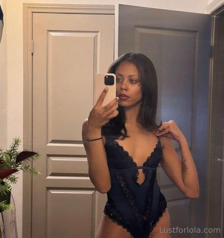 Kiss me if u miss me 🥰👼