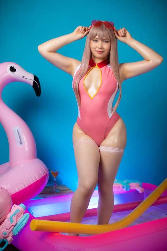 Wanna join this pool party? 🦩

Full HD set will be sent out ..