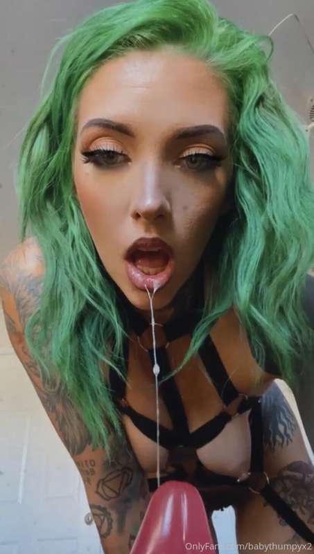 Tell me lover should I spit or swallow?😛