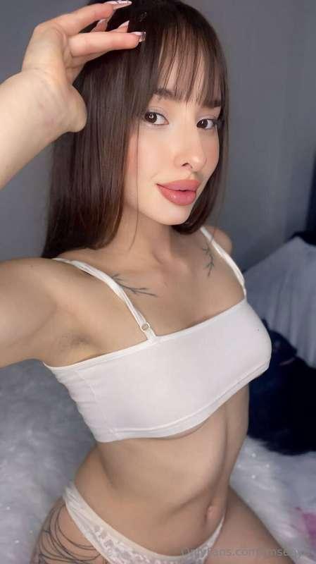 La classe avec une touche de mystère.✨