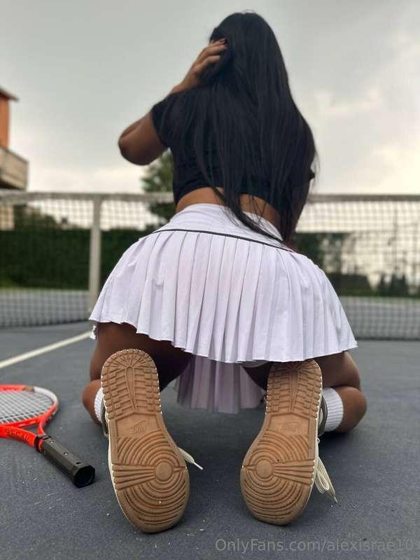 alexisrae10 image #0