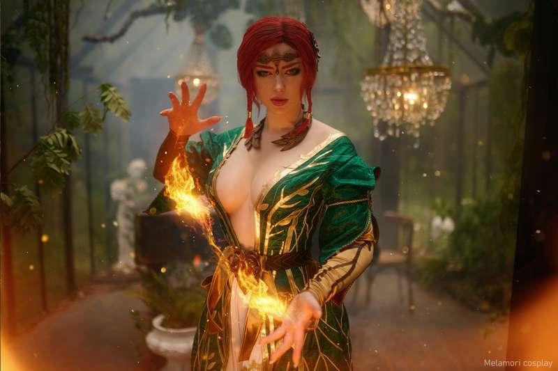 New July teasers - Cosplay on Triss!