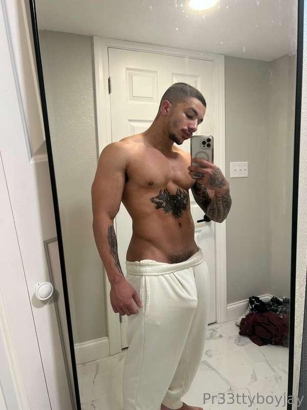 A naughty tease with my monster cock 🍆? ;)