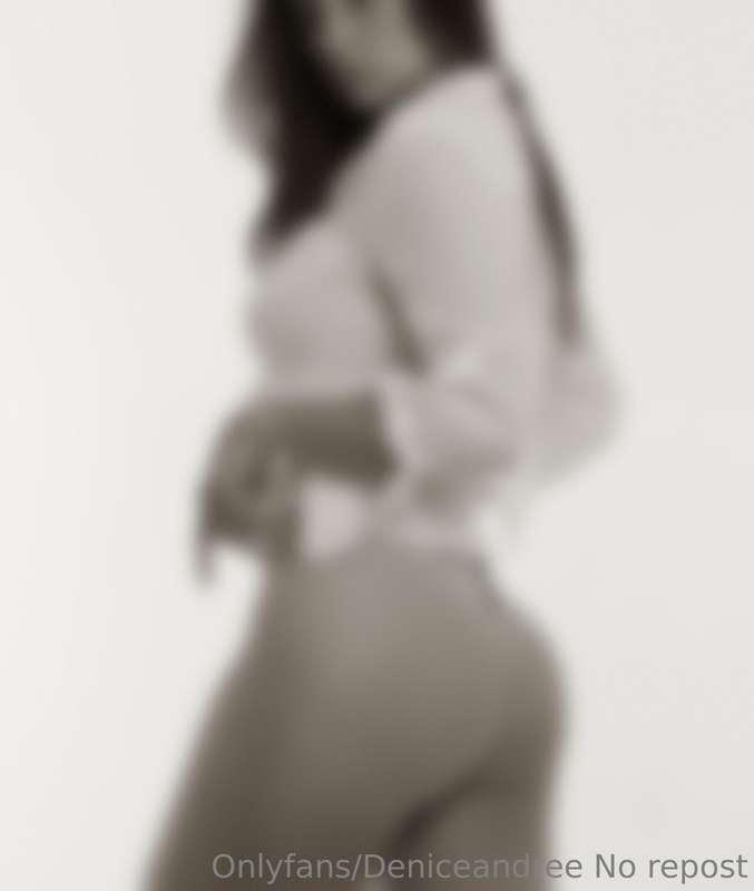 Some B&W treats for you today ♡💋