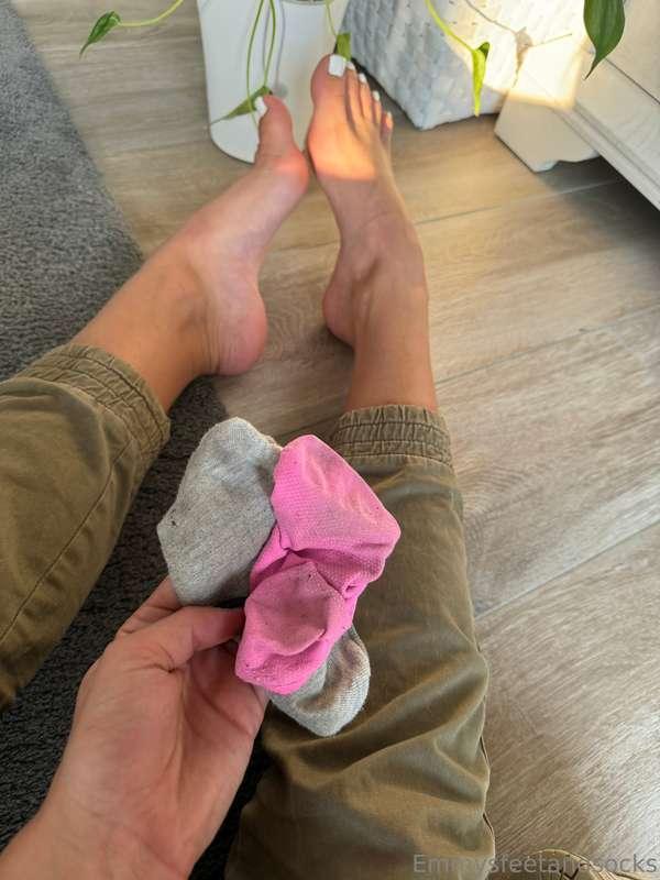 emmyfeetandsocks image #1