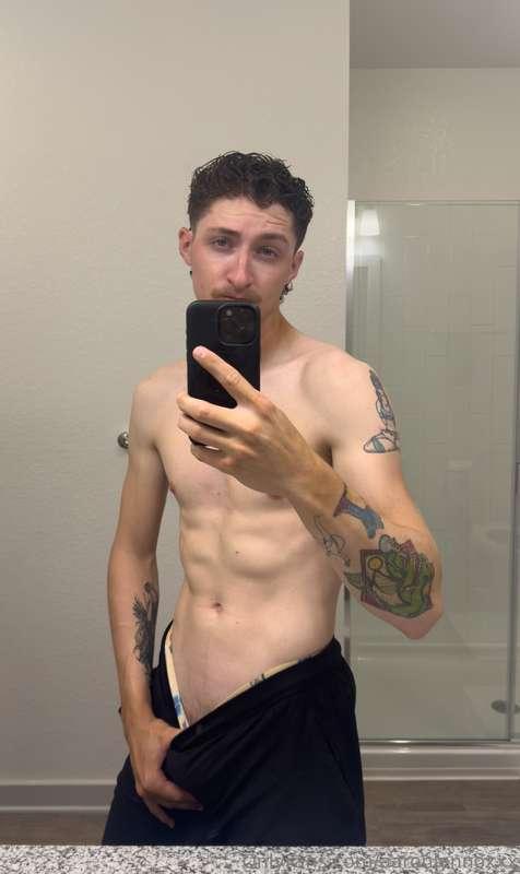 aaronlennoxxx image #0