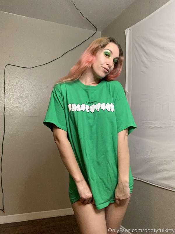 I Support That Guy Tom 💚  Want me to rep ur support tee then..
