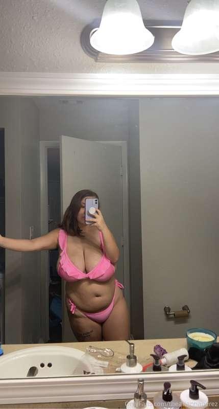 You guys aren’t ready. Here’s my new swimsuit. Gonna post my..
