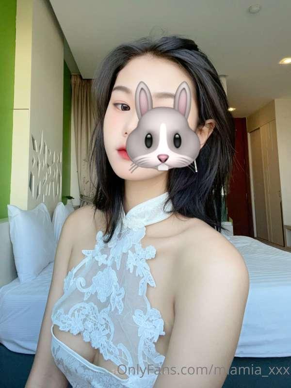 ถ้าชอบก็ส่งอั่งเปามาจีบ 🧧🤏🏻

If you like me, please flirt wi..