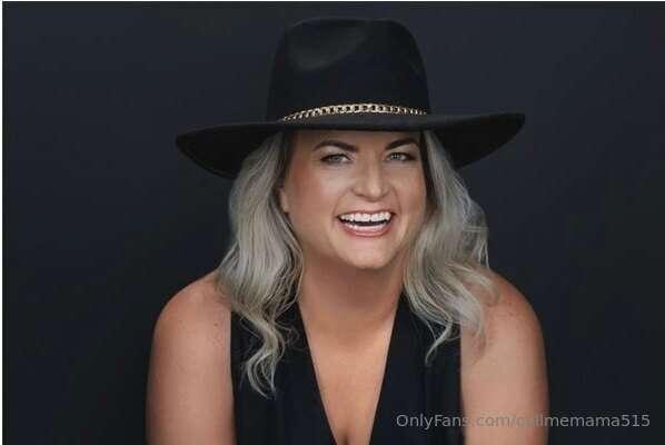 Show Mama some love! I'm one of eight finalists in a Curvy M..